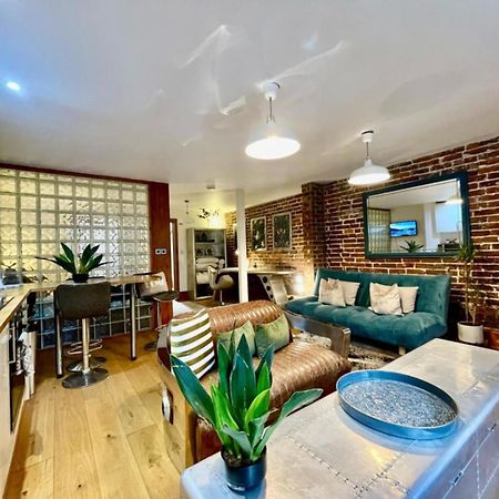 By The Beach Large Central Stylish Studio For 4 Guests Brighton Dış mekan fotoğraf
